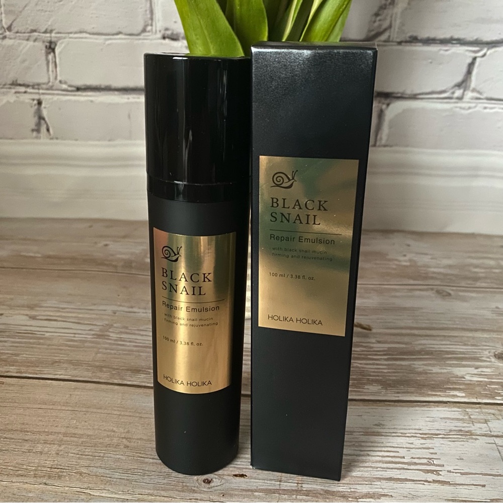 HOLIKA HOLIKA - BLACK SNAIL REPAIR EMULSION